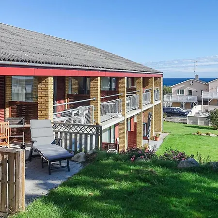 Gorgeous In Apartment